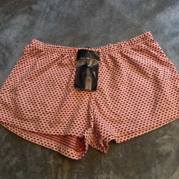 Brandy Melville pink red heart shorts - Picture 1 of 1